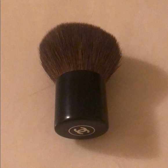 CHANEL Other - CHANEL  Kabuki Makeup Brush